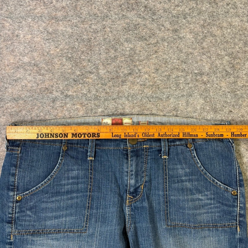 OLD NAVY LOW WAIST STRETCH Women 14 Cotton Stretch Flap Pockets 12" Denim Shorts - Picture 6 of 10